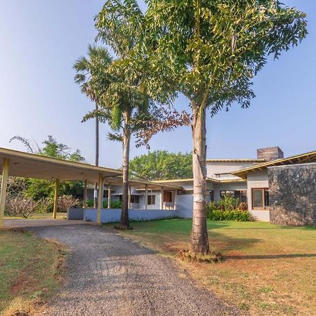 Jay House By Stayvista - Leisure Oasis With Pool, Snooker, Table Tennis & Foosball Fun Alibag Luaran gambar