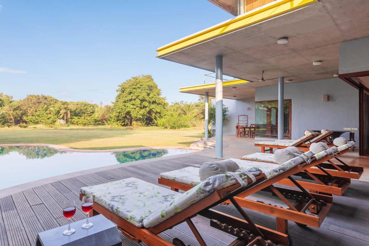 Jay House By Stayvista - Leisure Oasis With Pool, Snooker, Table Tennis & Foosball Fun Alibag Luaran gambar